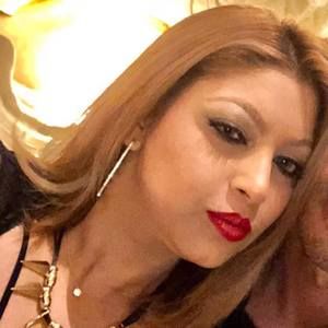 Meet your Posher, Natasha